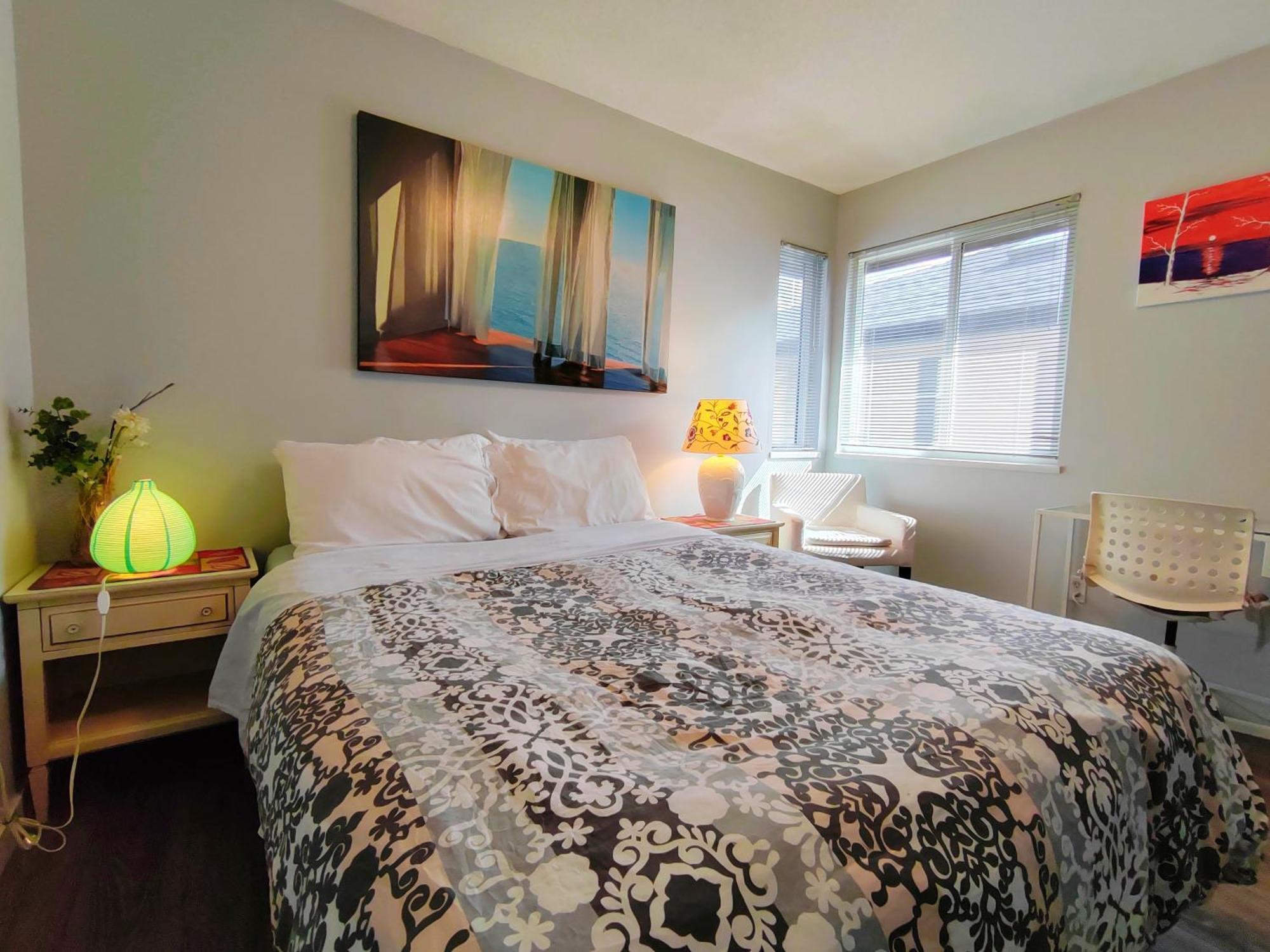 Homestay Bed Yvr Richmond